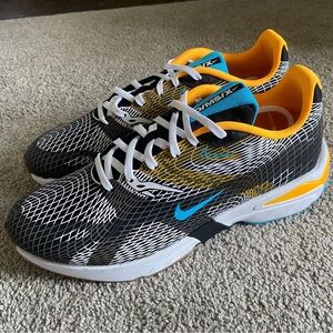 Nike size 12 mens D/MS/X shoes